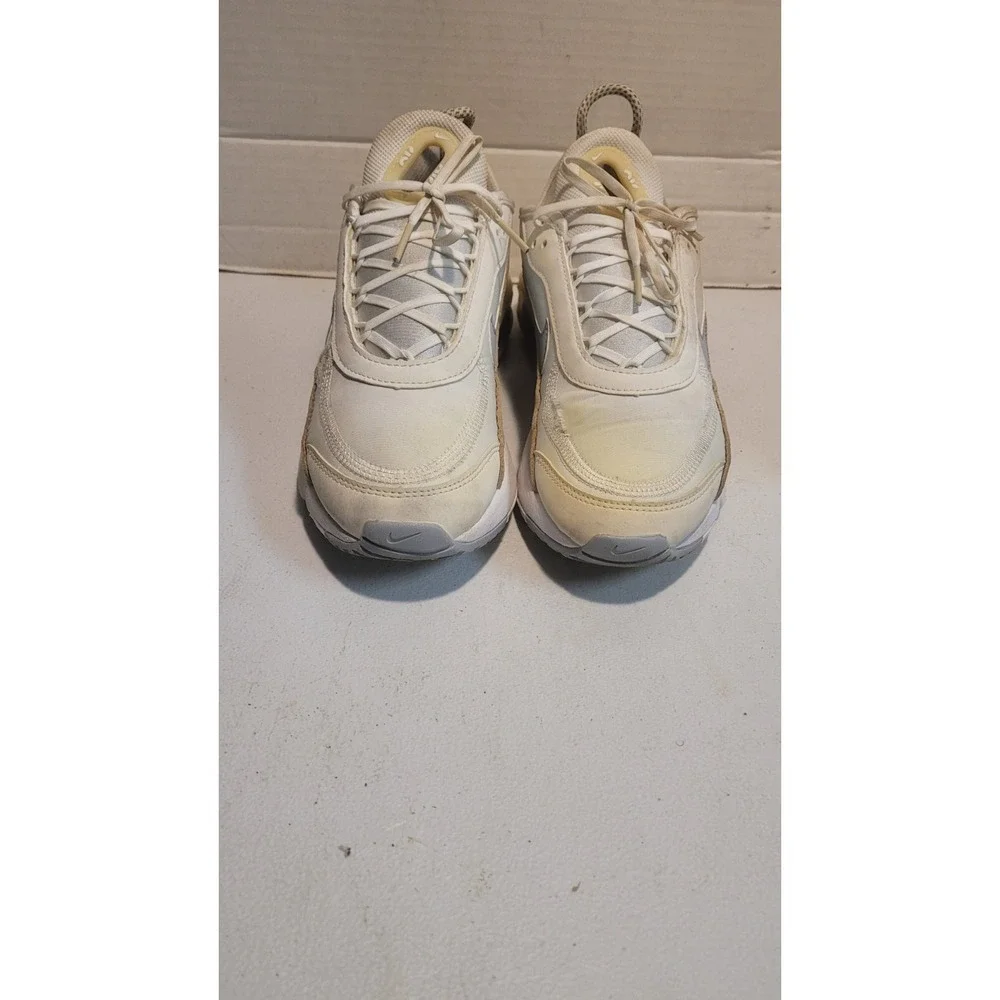 Nike Air Max 2090 Women's Shoes Size 7 (DA8702-100) White Tan